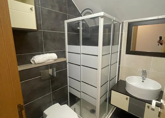 アパート Village View バターリャ