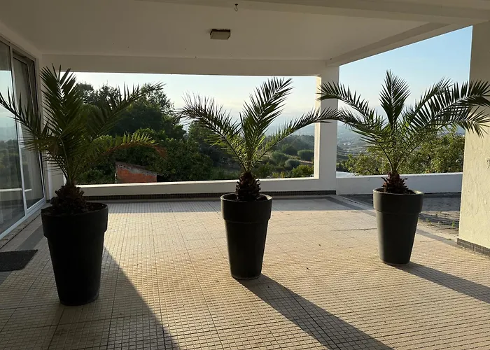 Village View アパート バターリャ